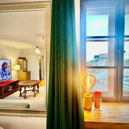 Apartment Old Town View Wifi 300 Mb/s Huge Screen Netflix Appletv Amazontv Warsaw
