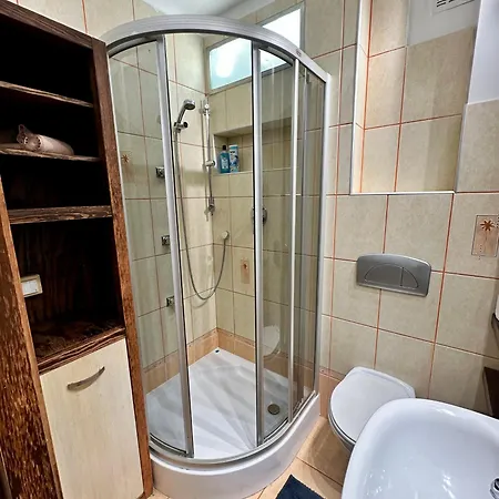 Apartment Old Town View Wifi 300 Mb/s Huge Screen Netflix Appletv Amazontv