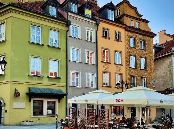 Old Town View Wifi 300 Mb/s Huge Screen Netflix Appletv Amazontv Apartment Warsaw