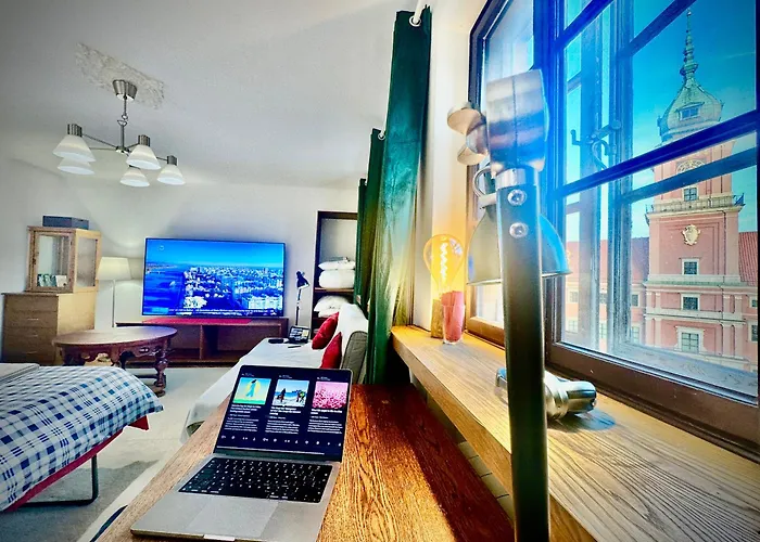 Apartment Old Town View Wifi 300 Mb/s Huge Screen Netflix Appletv Amazontv