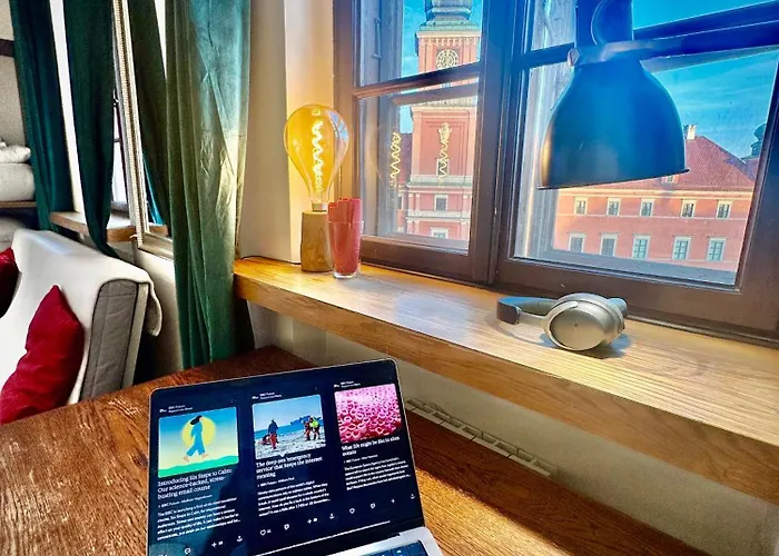 Old Town View Wifi 300 Mb/s Huge Screen Netflix Appletv Amazontv Apartment *