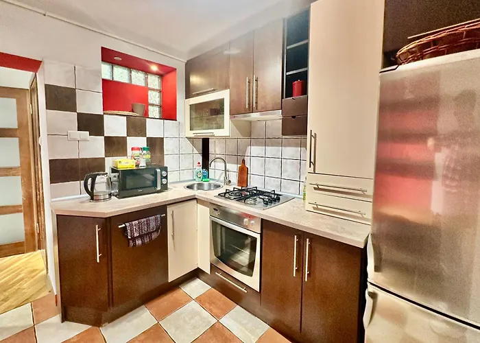 Old Town View Wifi 300 Mb/s Huge Screen Netflix Appletv Amazontv Apartment Warsaw