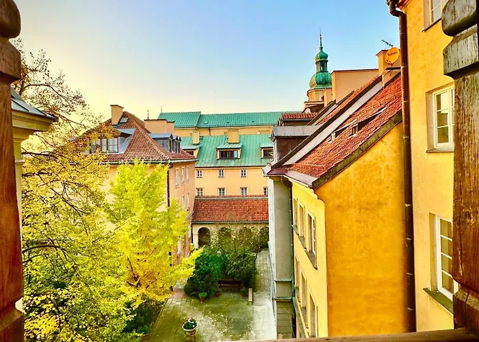 Old Town View Wifi 300 Mb/s Huge Screen Netflix Appletv Amazontv Apartment *