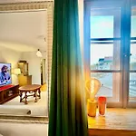 Apartment Old Town View Wifi 300 Mb/s Huge Screen Netflix Appletv Amazontv Warsaw