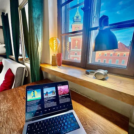 Old Town View Wifi 300 Mb/s Huge Screen Netflix Appletv Amazontv Lejlighed *