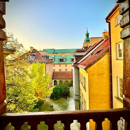 Old Town View Wifi 300 Mb/s Huge Screen Netflix Appletv Amazontv Lejlighed *